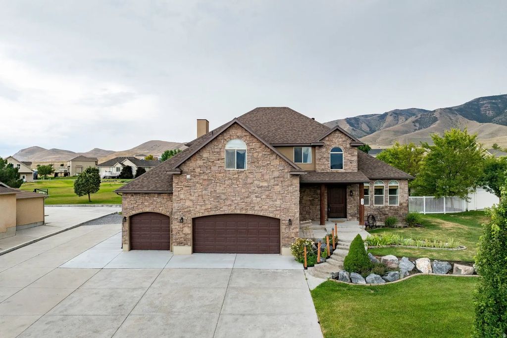 183 E Sandpiper Ln, Saratoga Springs