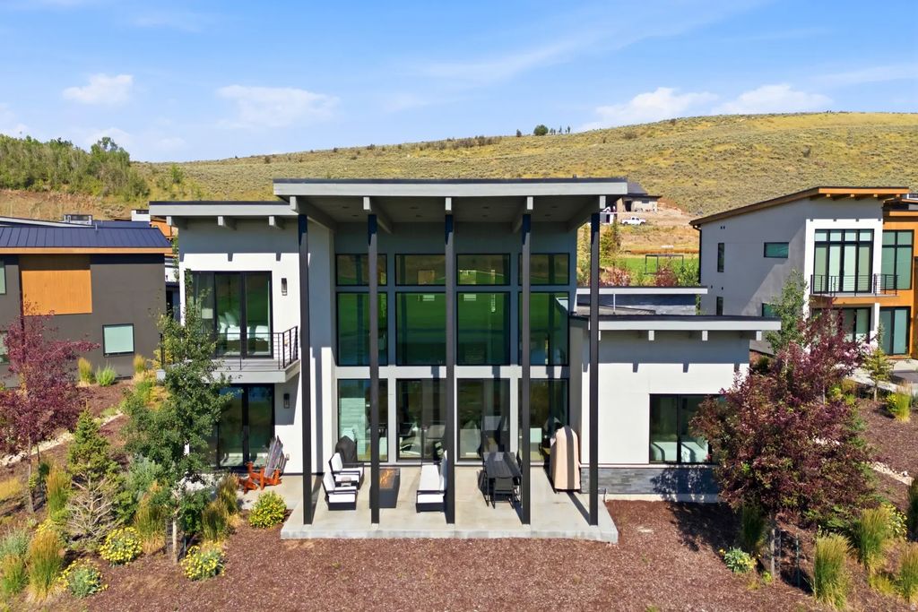 5802 Cobalt Cir, Park City