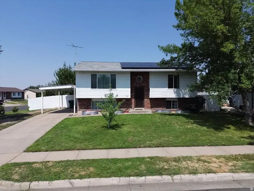 235 E 800 S, Layton