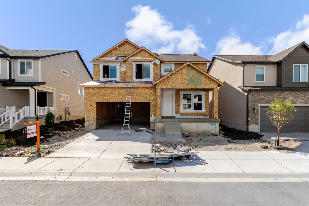 12758 S Lake Creek Dr 120, Herriman