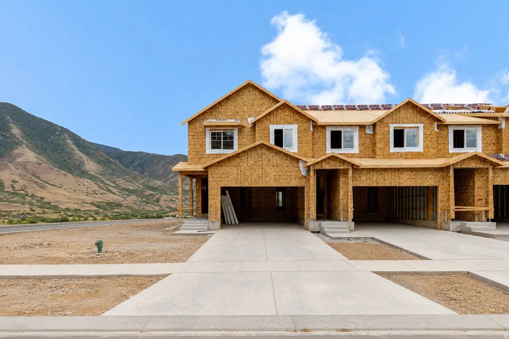 5232 S Plum Ln 759, Mapleton