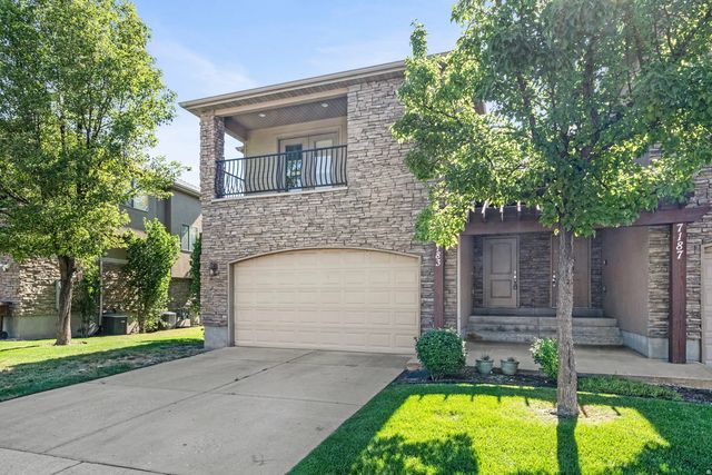 7183 S Villa Place Dr E, Midvale