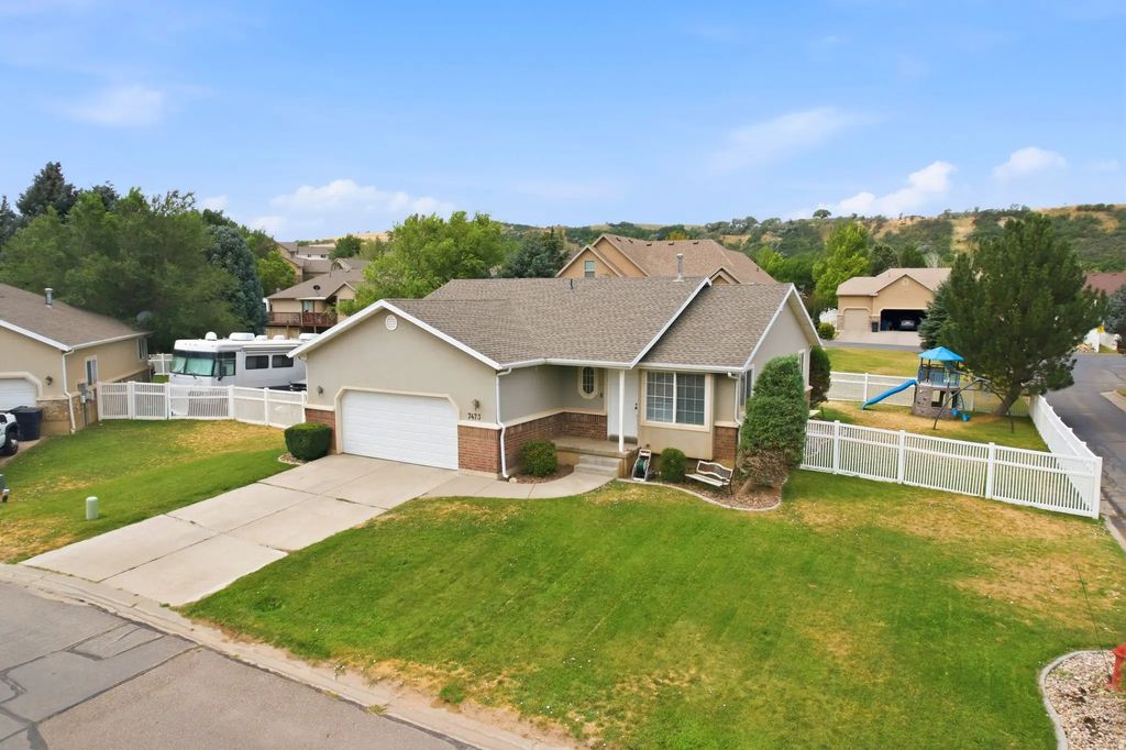 7473 S Shay Ln E, South Weber