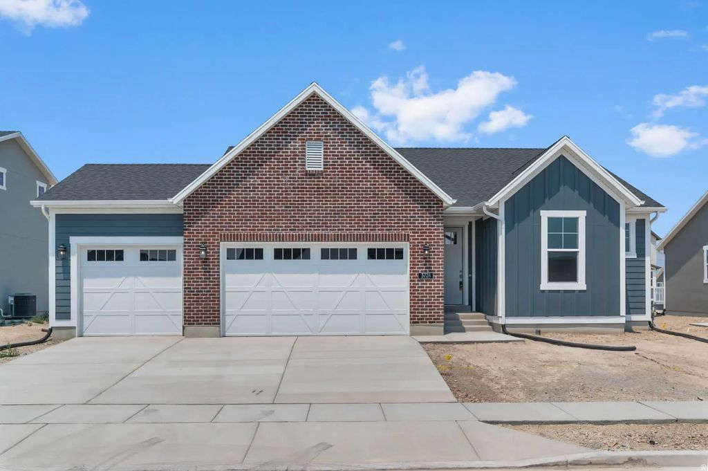 3724 W 2500 N, Lehi