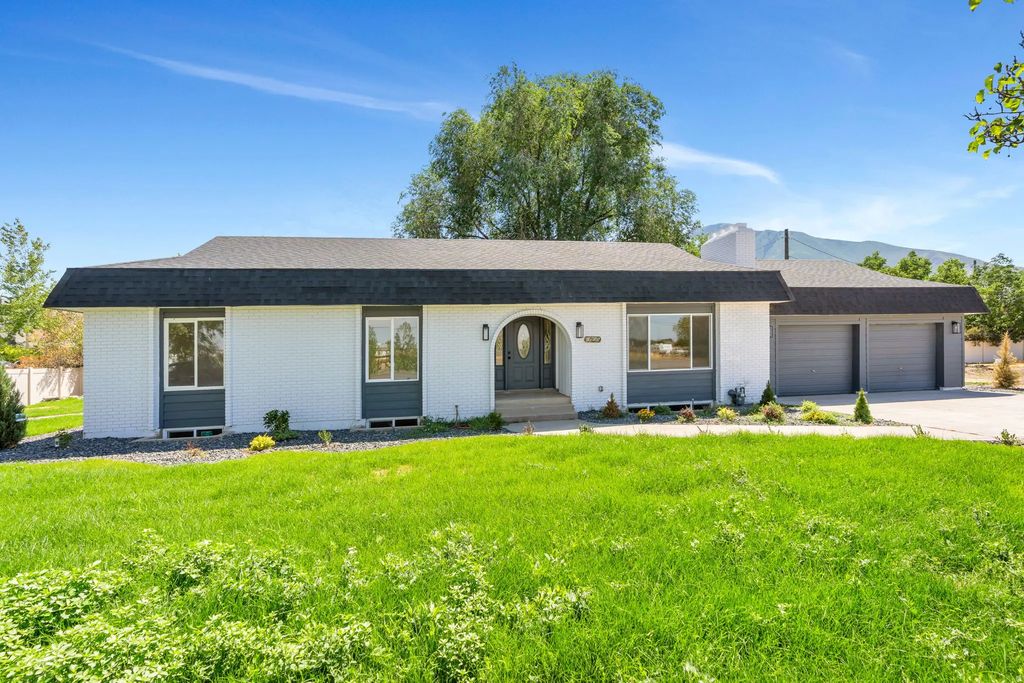 1905 S 1600 W, Mapleton