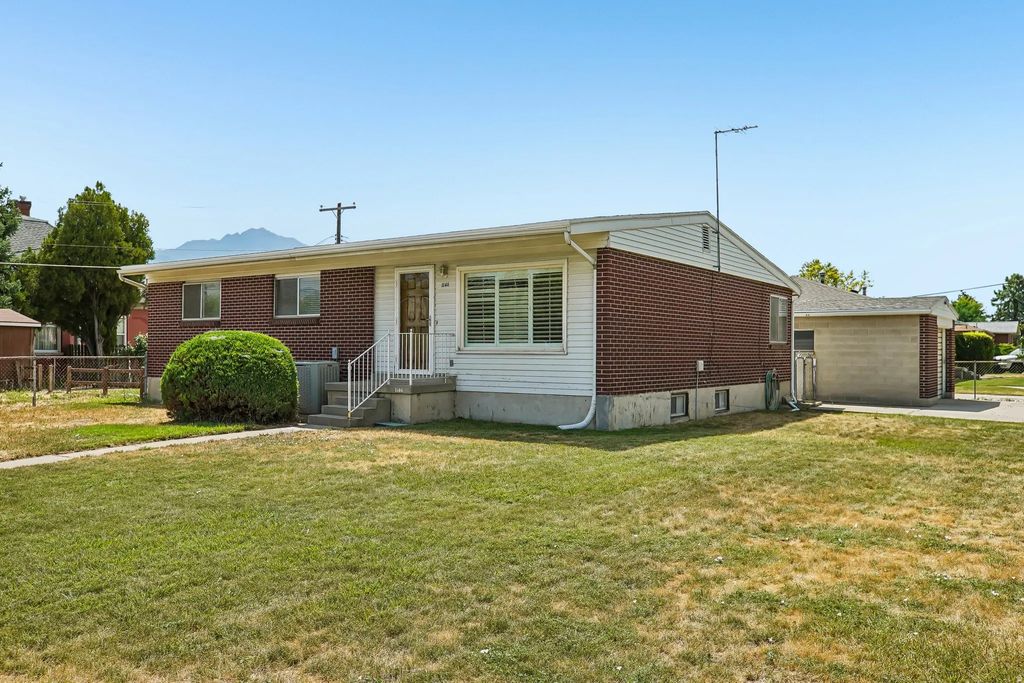 1146 E 4500 S, Millcreek