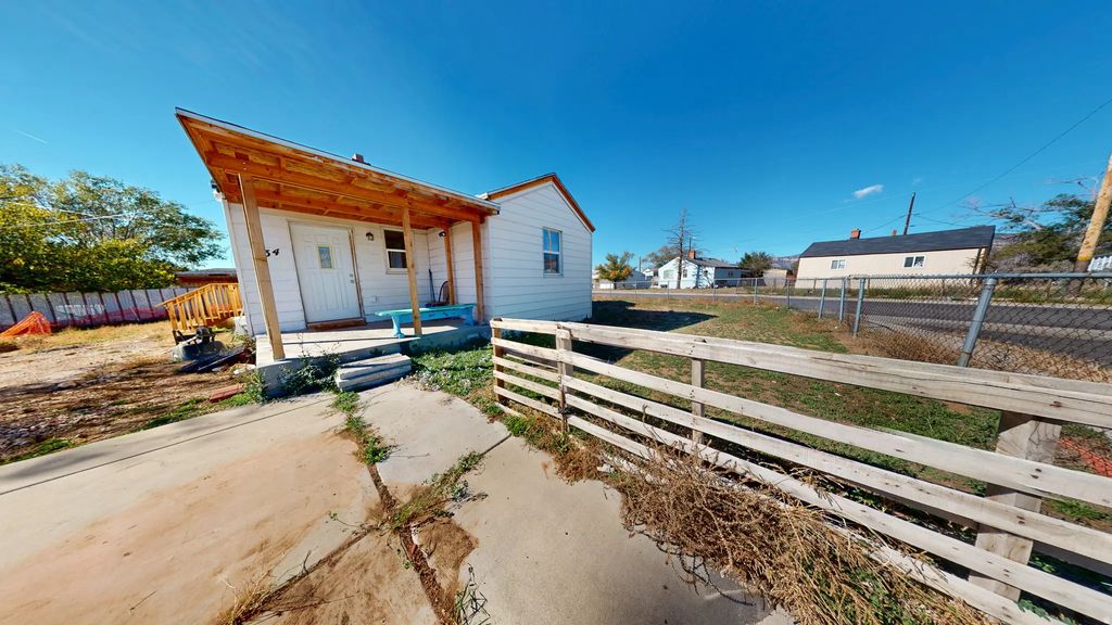 134 6 W, East Carbon