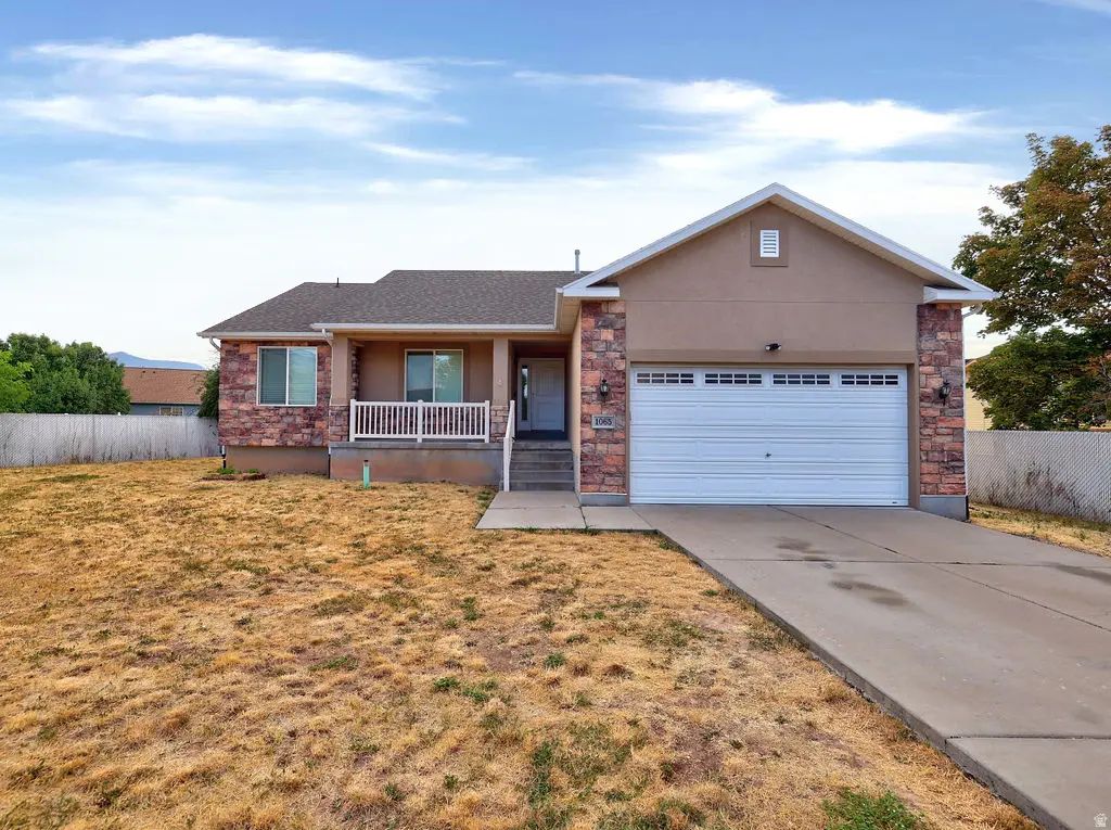 1065 S 1650 E, Clearfield