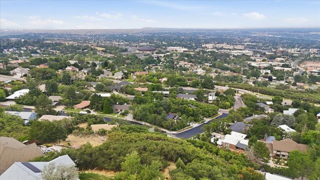 4078 Bona Villa Dr 25, Ogden
