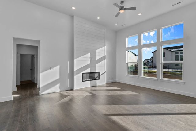 613 S 125 E, Hyde Park