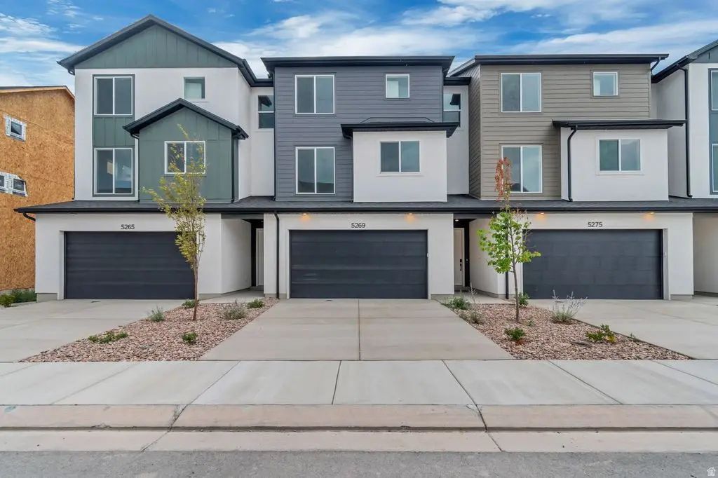5269 N Greenfield Way 315, Eagle Mountain