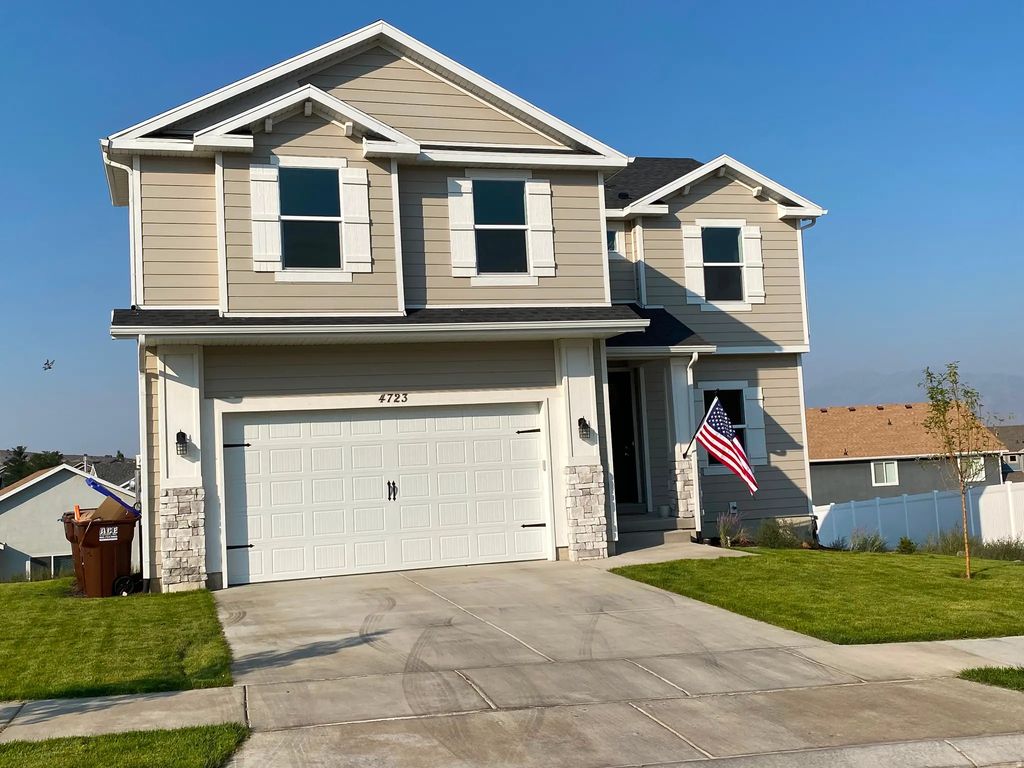 4723 E Golden Meadow Xing, Eagle Mountain