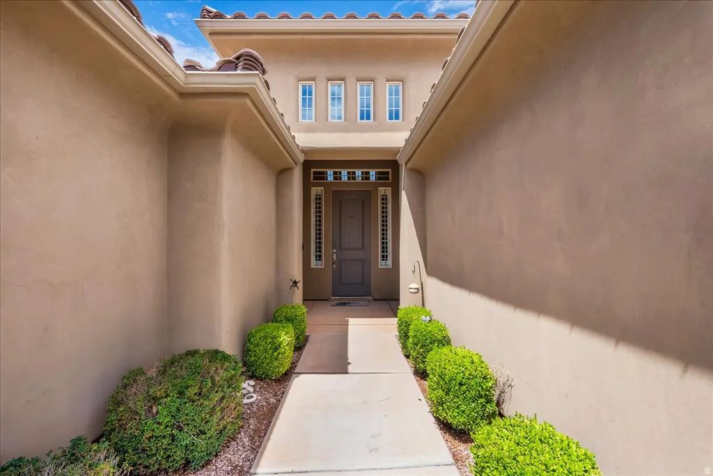1095 E 3685 S, Washington