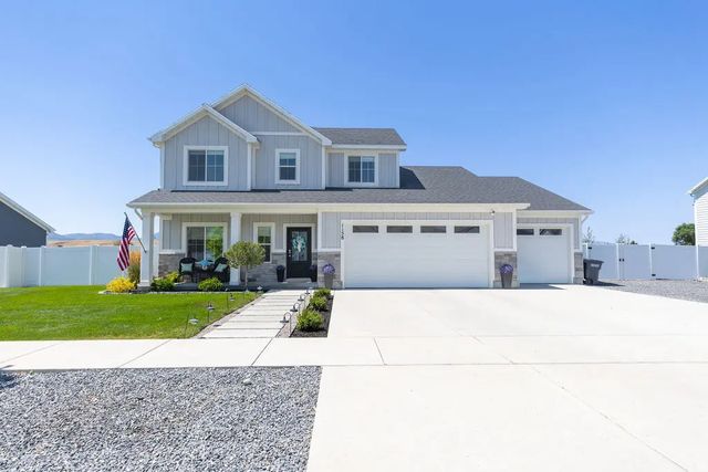 1158 S 650 E, Hyrum