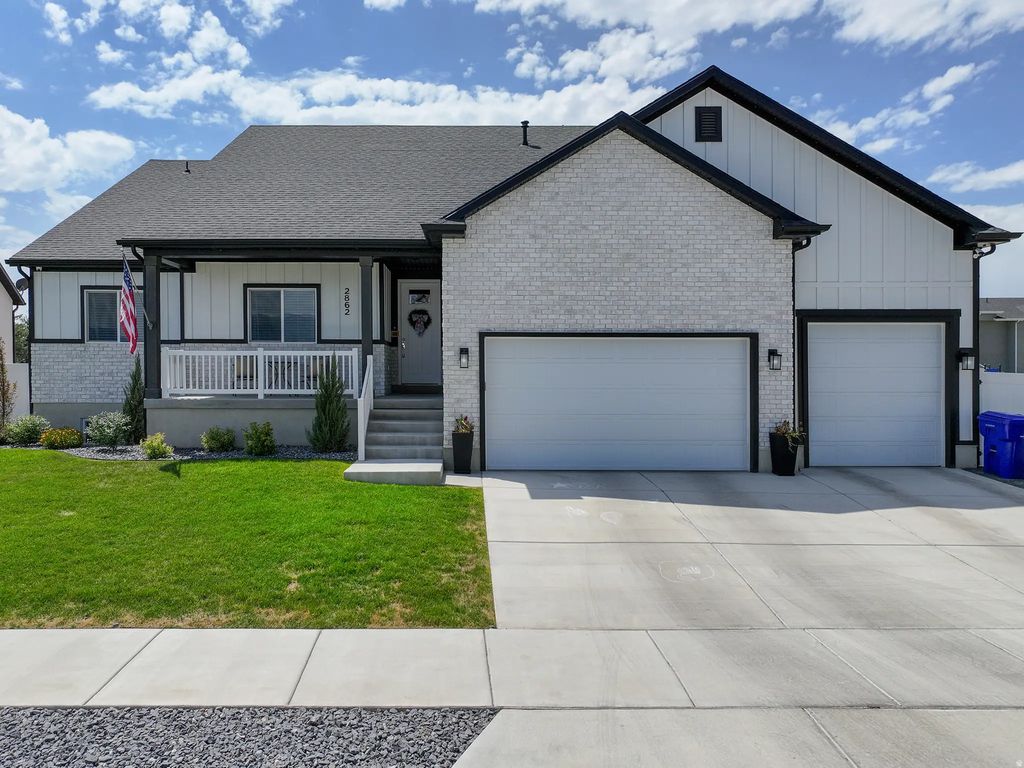 2862 S Allison Way, Syracuse