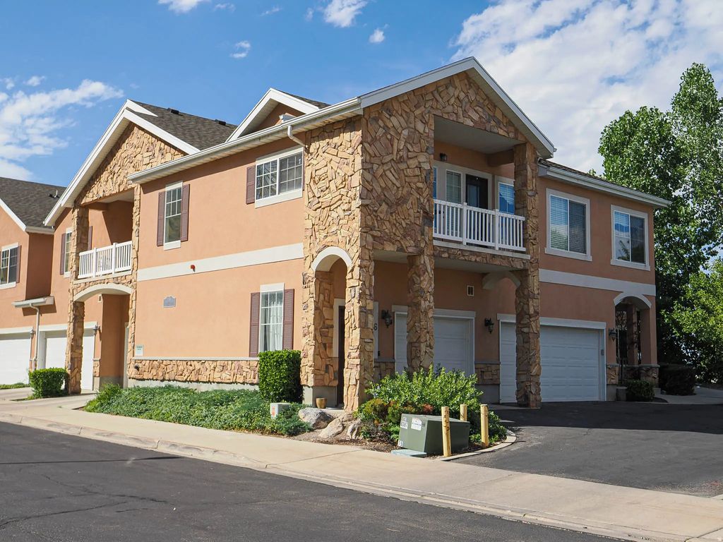 1138 S Meadow Fork Rd 7, Provo