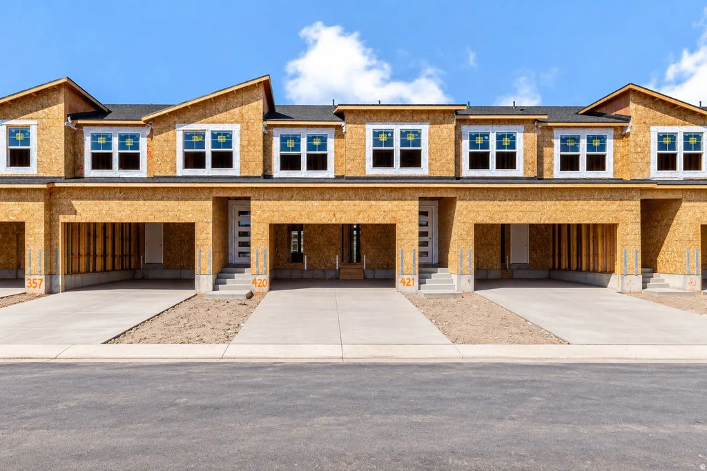 3716 S Amaranth Rd 360, West Valley City