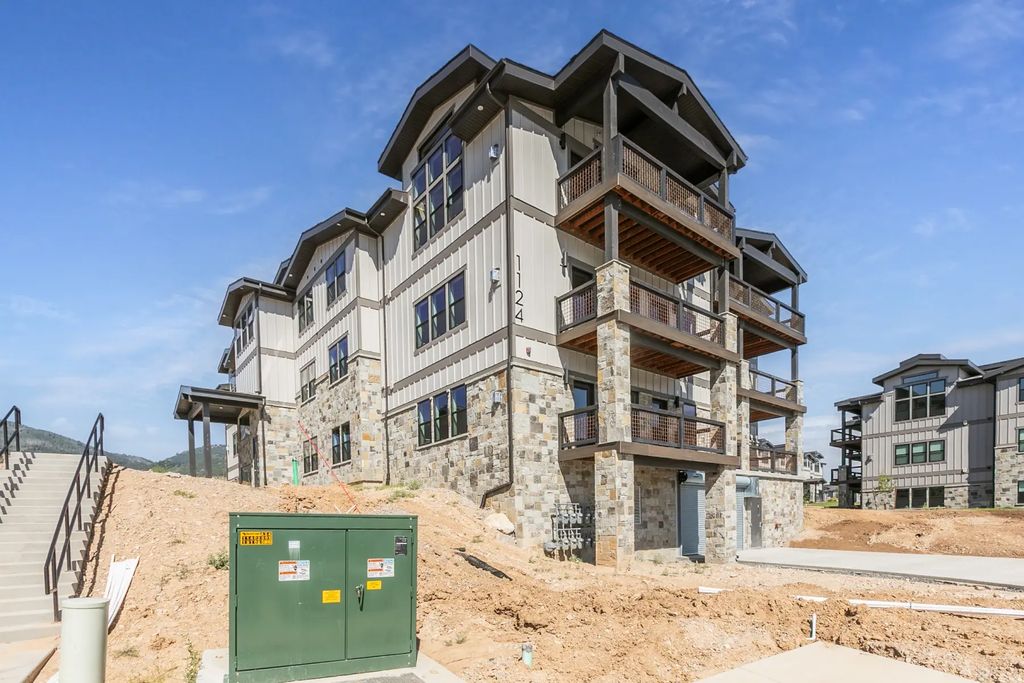 1124 W Vos Cir 203, Heber City