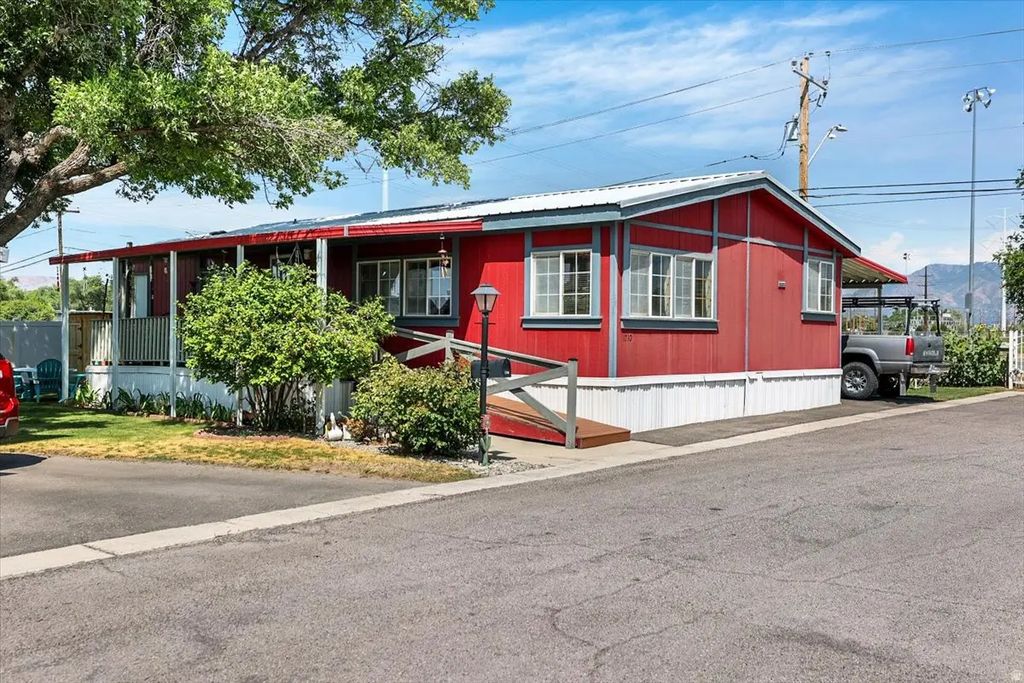 1710 W American Park Dr, West Valley City