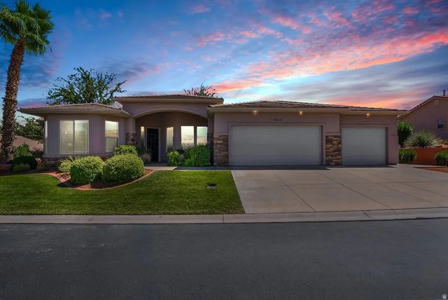 1235 W Red Butte Dr, Washington