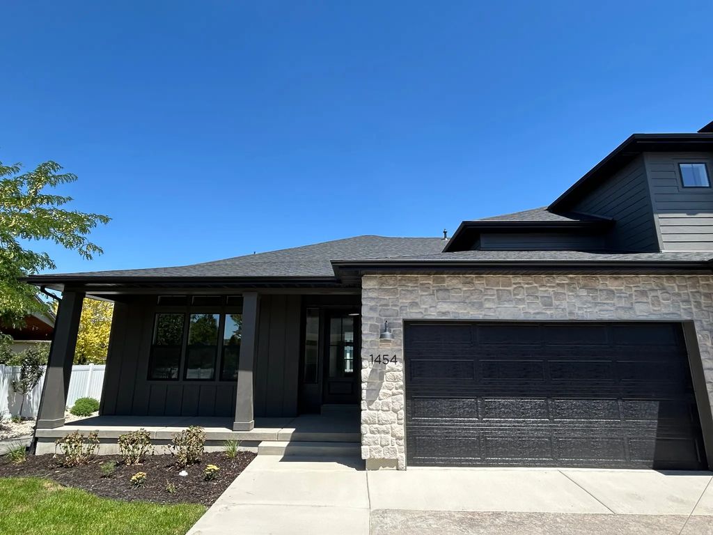 1454 W Pleasant View Dr 5, Kaysville