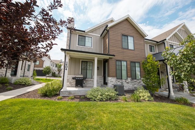 1404 E Rustic Wood Ct, Sandy