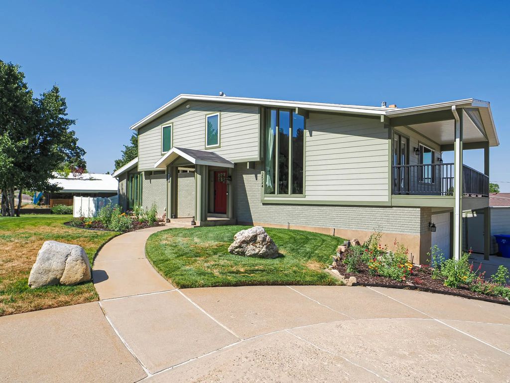 2524 S Edgehill Dr, Bountiful