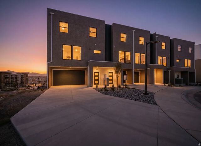 281 E Endurance Cir, Draper