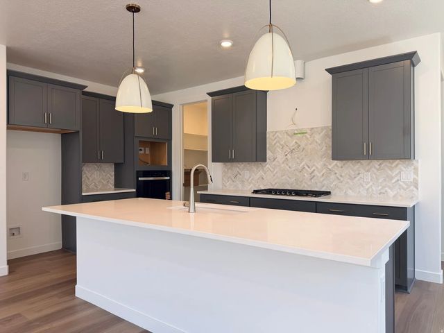 557 E Rimrock Ln, Heber City