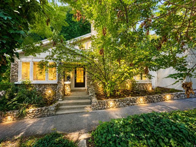 887 E 3rd Ave, Salt Lake City