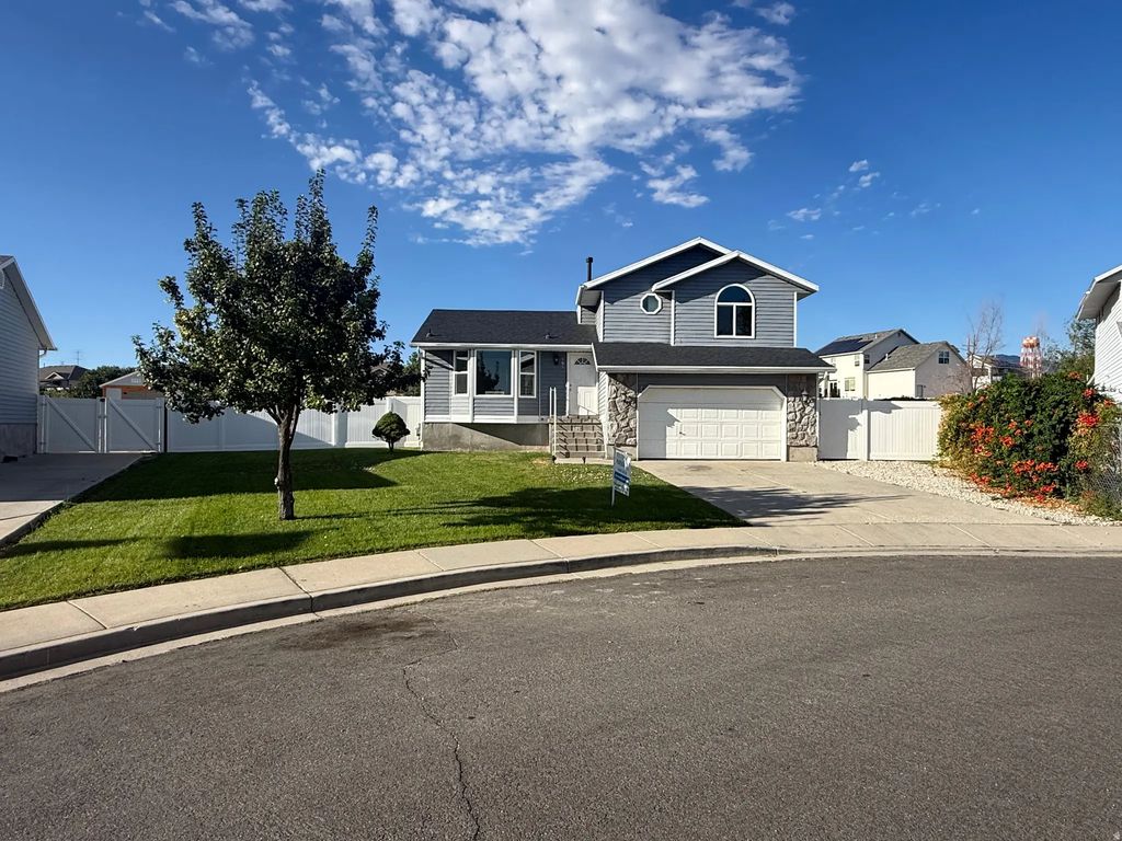5953 W Cape Cod Dr, West Valley City