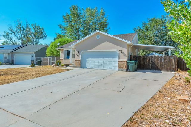 845 E 390 N, Tooele