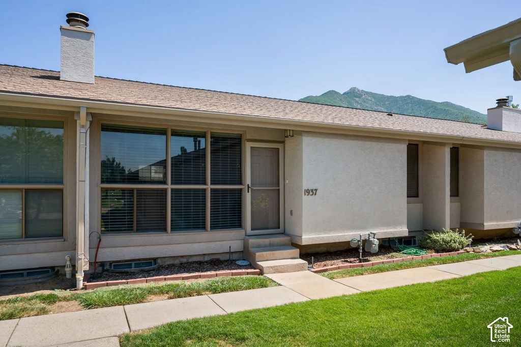 1937 E 5625 S, South Ogden