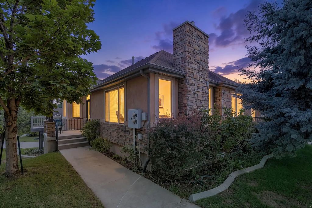 1264 E 650 N, American Fork