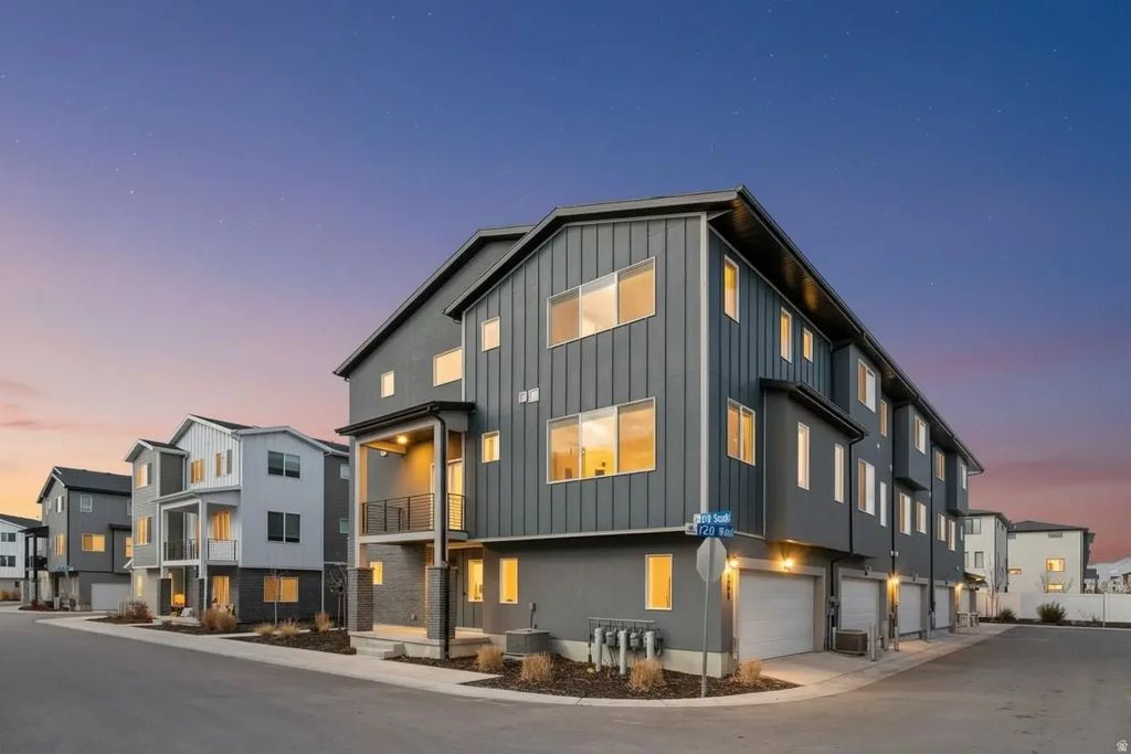 470 S 720 W, American Fork