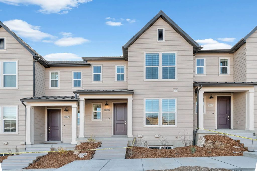 7253 S Campion Dr, West Jordan