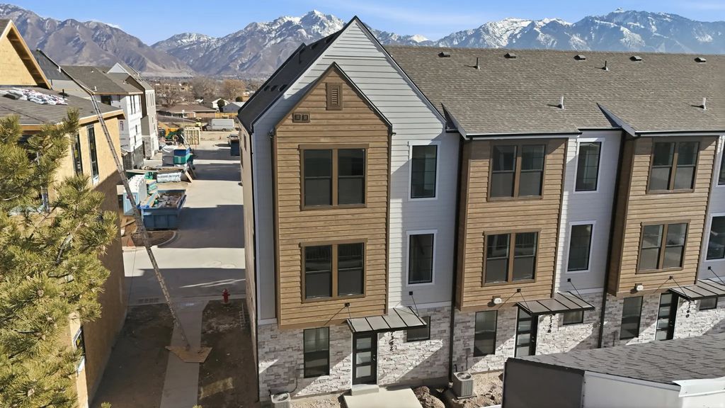 362 W Chadam Way 70, Midvale