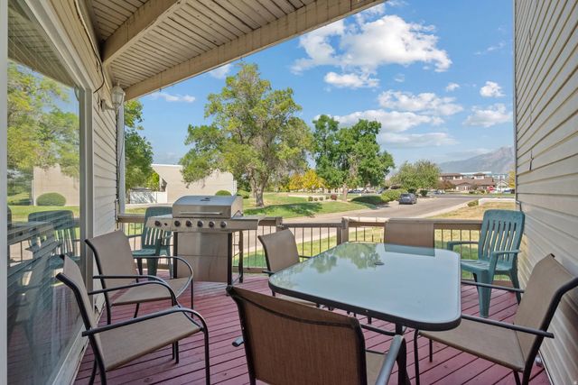5343 S Baldwin Park, Murray