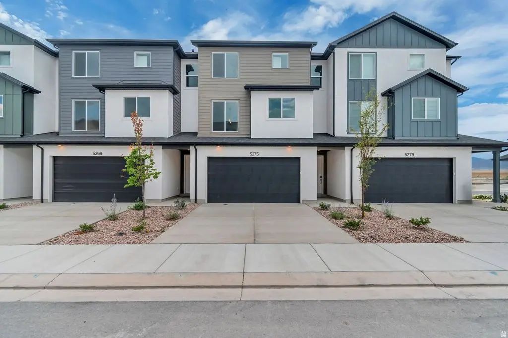 5275 N Greenfield Way 314, Eagle Mountain