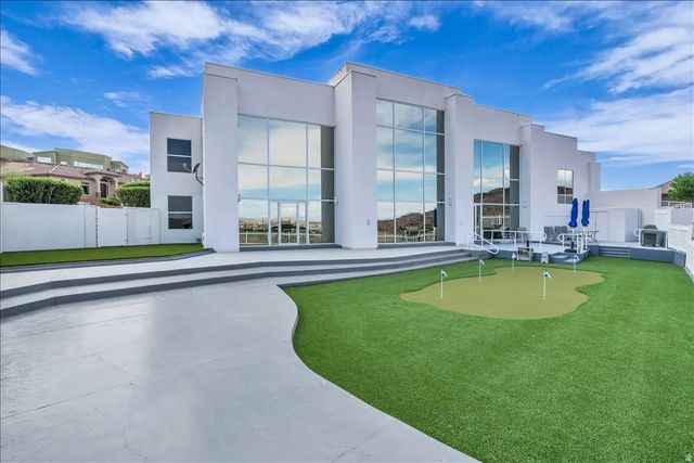 668 Lava Pointe Dr, St. George