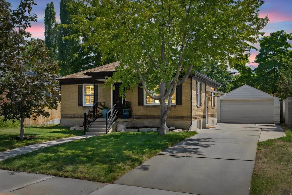 1997 S Imperial St E, Salt Lake City