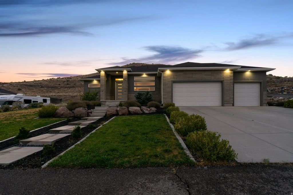 2891 E Sunset Dr, Eagle Mountain