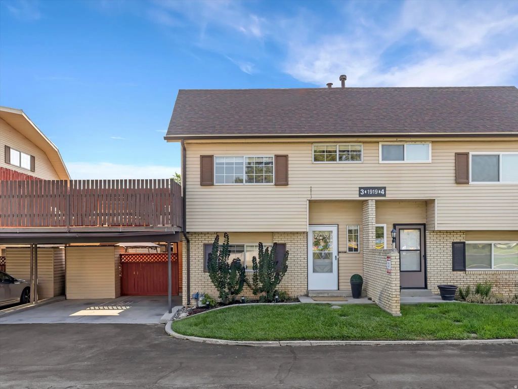 1919 W Homestead Farms Ln S 3, West Valley City