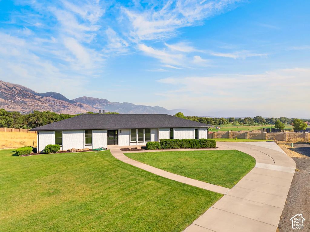 5423 W Pebble Ln, Highland