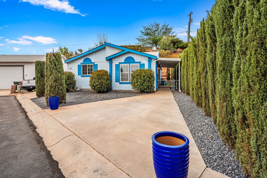2721 E Riverside Dr 24, St. George