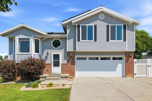 924 E 1275 N, Ogden