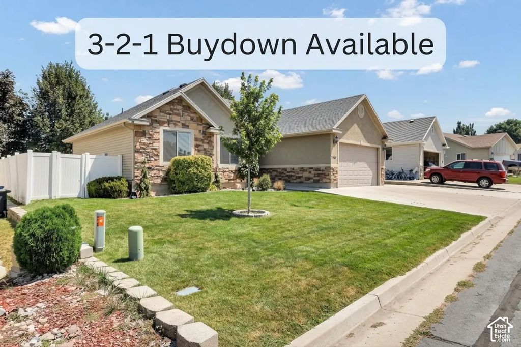 2624 Meadow Ln, North Logan