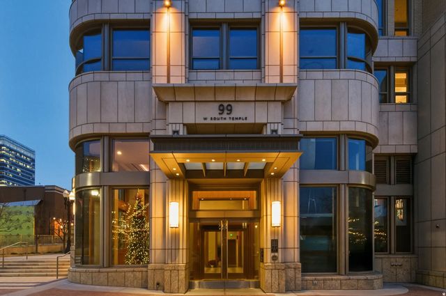 99 W South Temple St 2005, Salt Lake City