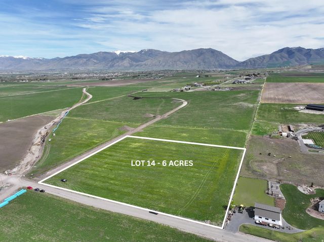 3160 W 6500 S 14, Wellsville