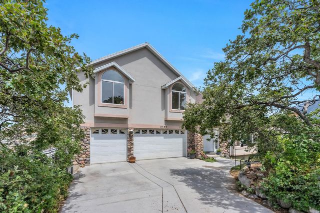 3467 E Magic View Drive, Cottonwood Heights
